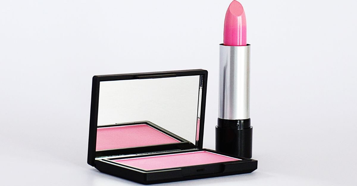 Blush and pink lipstick to demonstrate the variety of best blushes for over 60 skin