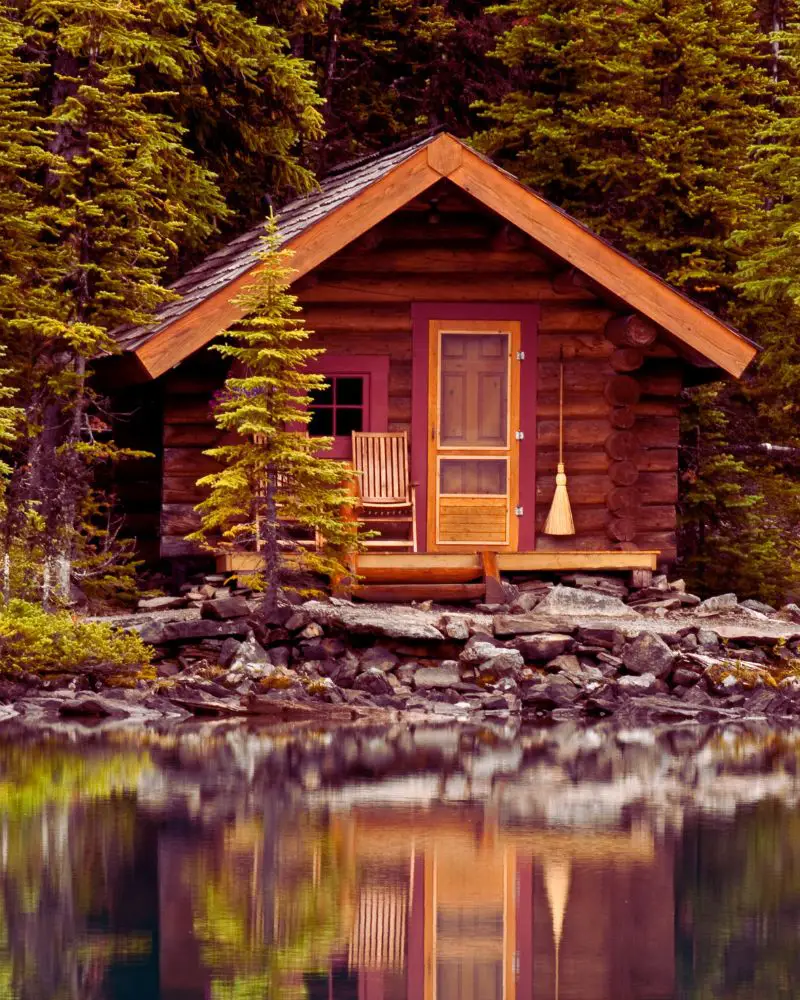 a cabin on the water